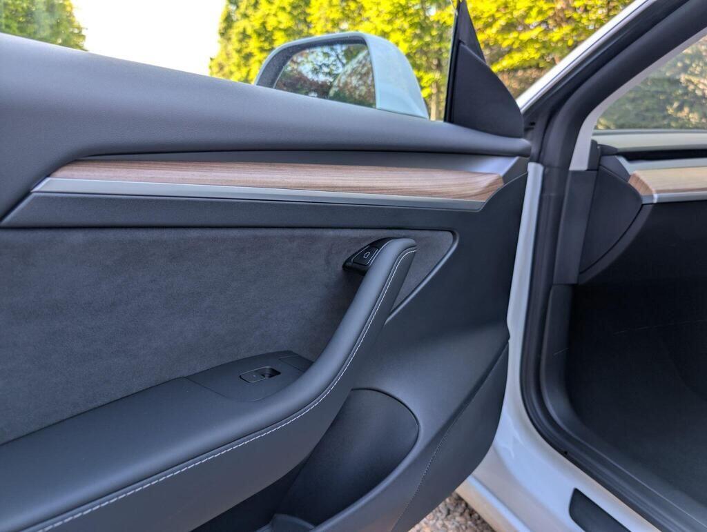 Used Tesla Model 3 for sale - 77883523: Photo 23