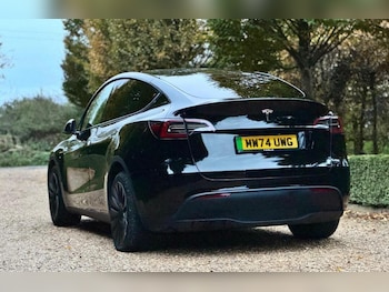 Used Tesla Model Y 2024 for sale - 77395736: Photo