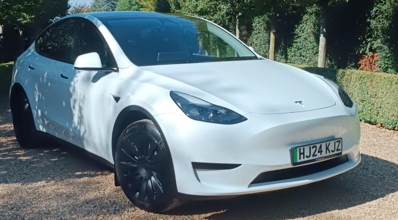 Used Tesla Model Y 2024 for sale - 76137246: Photo 2