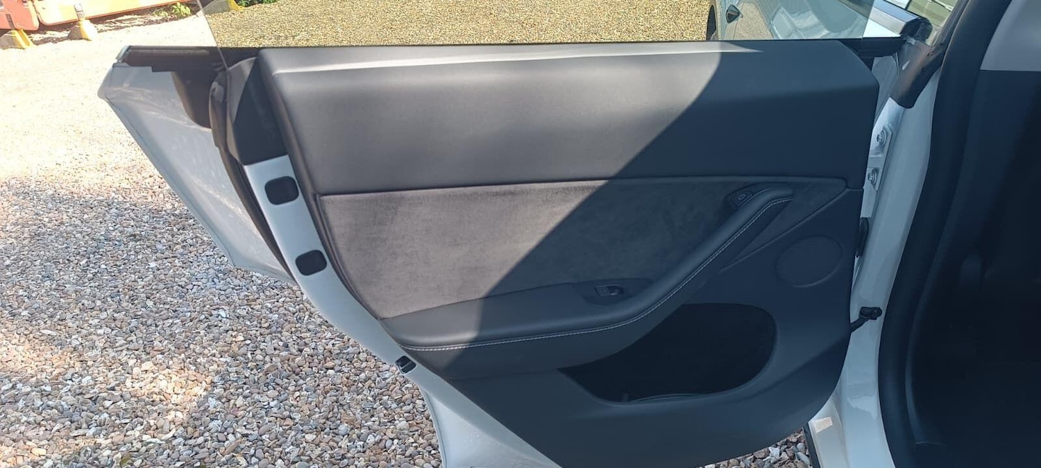 Used Tesla Model Y 2024 for sale - 76137246: Photo 27