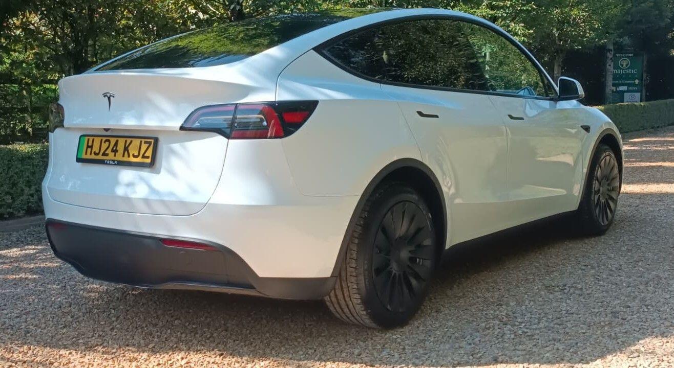 Used Tesla Model Y 2024 for sale - 76137246: Photo 4
