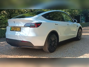 Used Tesla Model Y 2024 for sale - 76137246: Photo 4