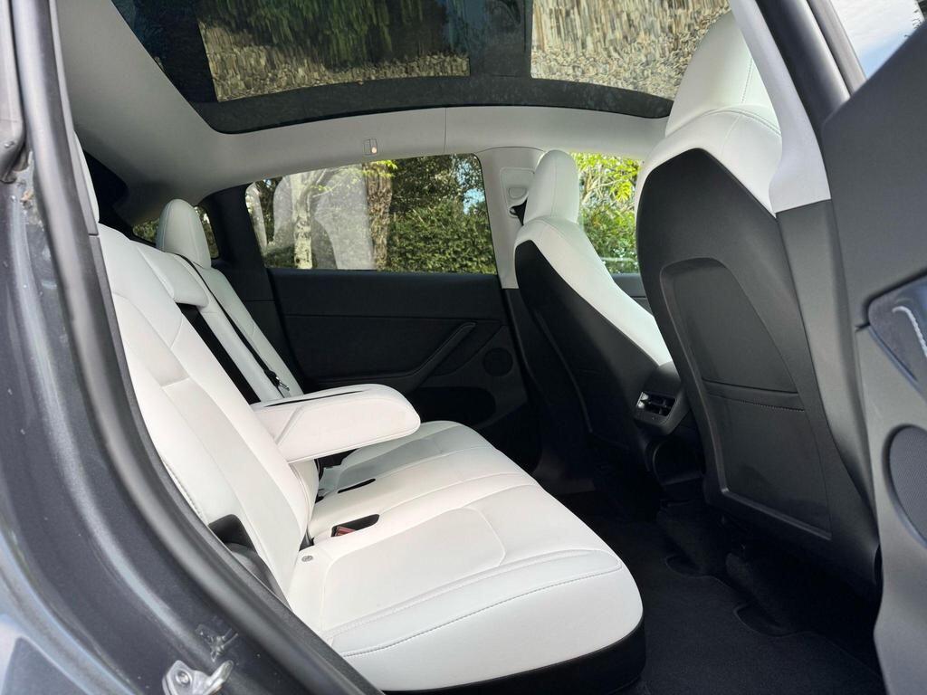 Used Tesla Model Y for sale - 77242388: Photo 24