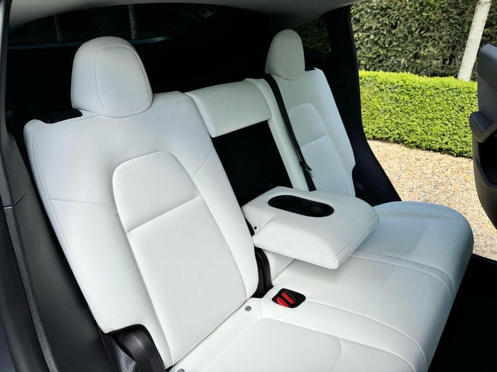 Used Tesla Model Y for sale - 77242388: Photo 3