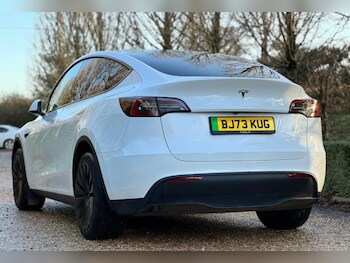 Used Tesla Model Y 2023 for sale - 77426048: Photo
