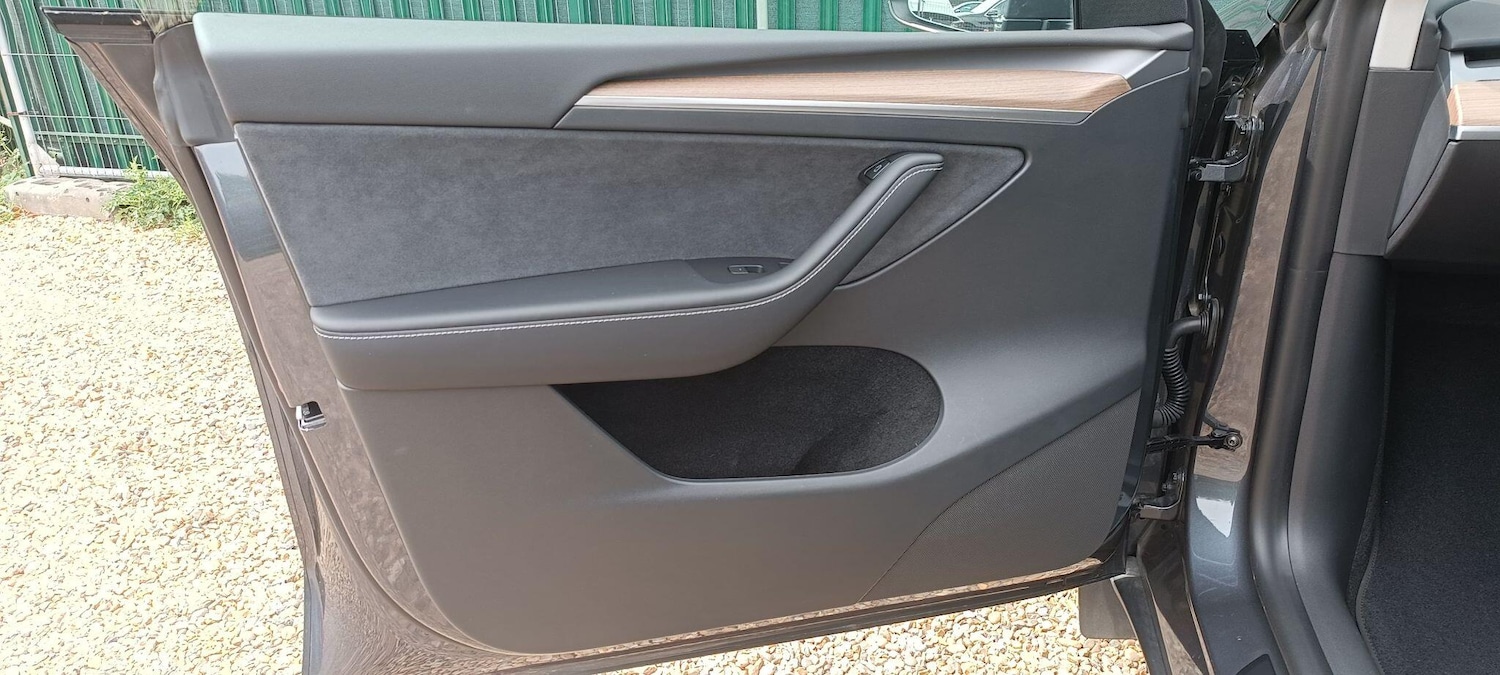 Used Tesla Model Y for sale - 77057300: Photo 29