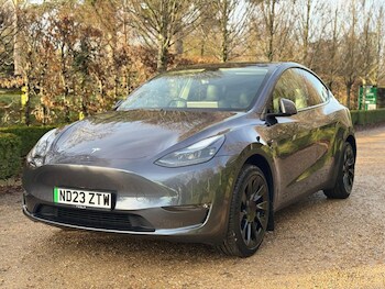 Used Tesla Model Y 2023 for sale - 77057300: Photo