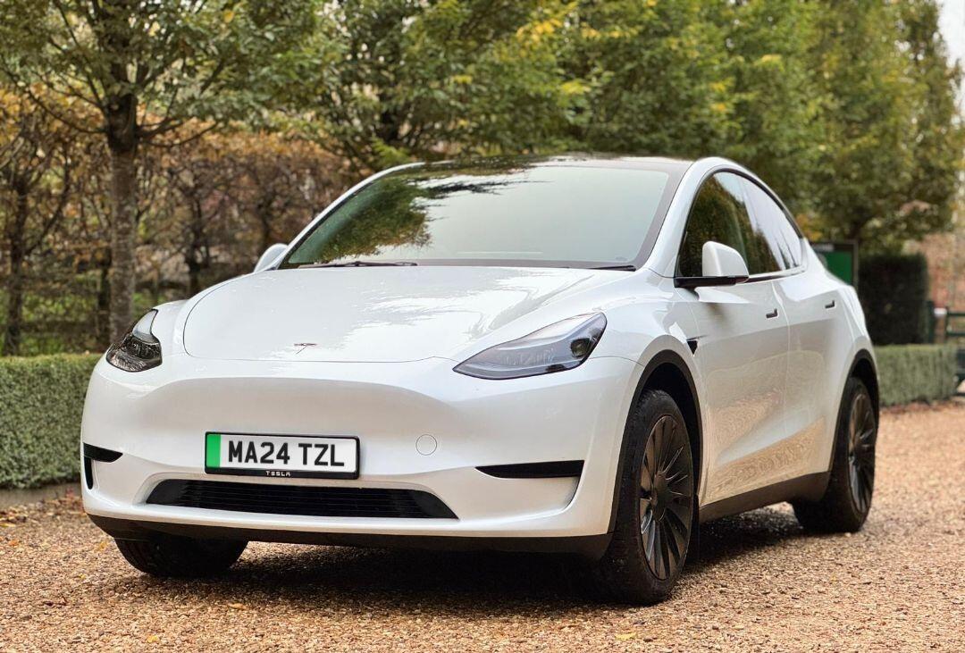Used Tesla Model Y 2024 for sale - 78127934: Photo 2