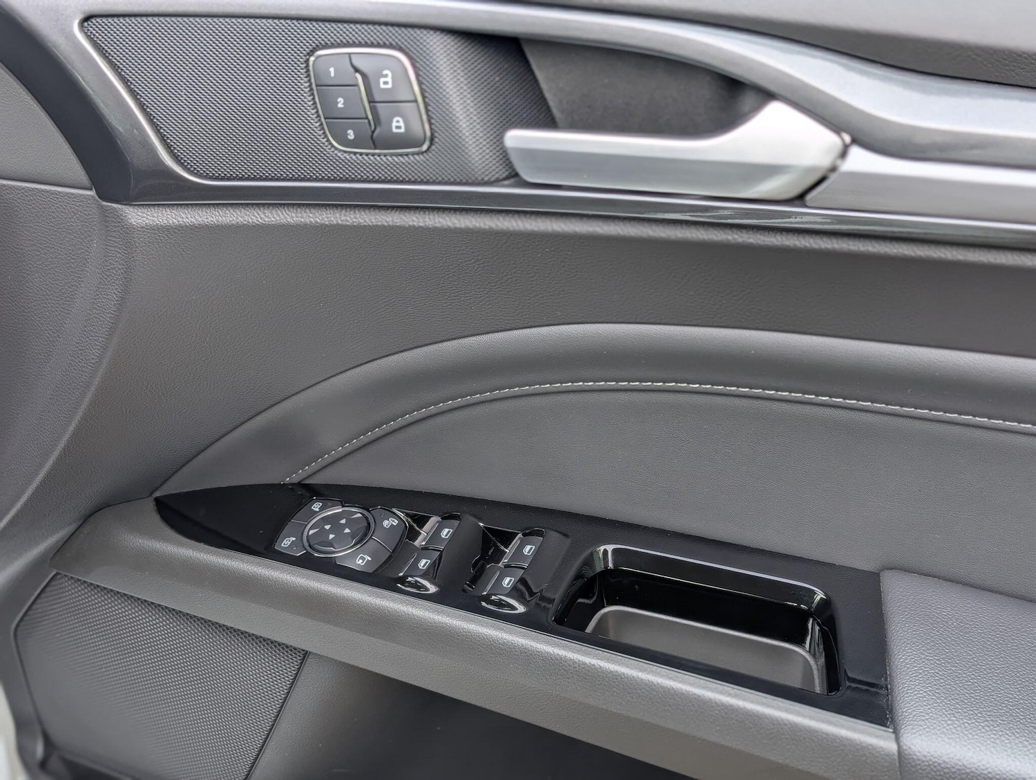 Used Ford Mondeo 2021 for sale - 76360637: Photo 23