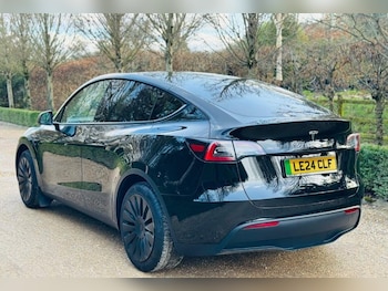 Used Tesla Model Y 2024 for sale - 79540803: Photo