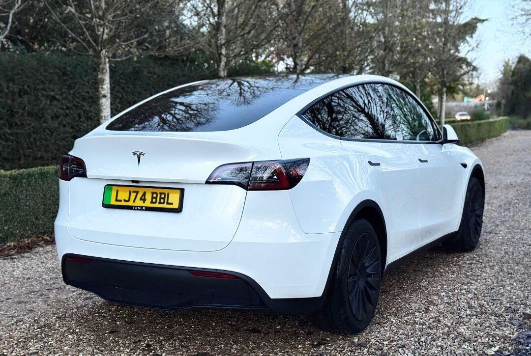 Used Tesla Model Y 2025 for sale - 76780901: Photo 4
