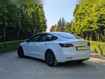 Used Tesla Model 3 2023 for sale - 76727100: Photo