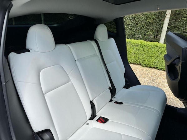Used Tesla Model Y 2025 for sale - 76260204: Photo 20