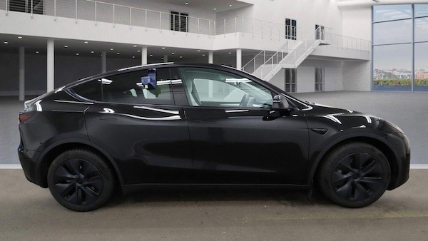 Used Tesla Model Y 2025 for sale - 76260204: Photo 8