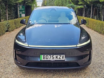 Used Tesla Model Y 2025 for sale - 79374168: Photo