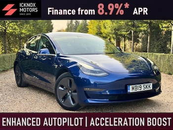 Tesla - Model 3