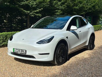 Used Tesla Model Y 2024 for sale - 79224125: Photo