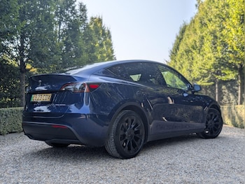 Used Tesla Model Y 2023 for sale - 75563957: Photo