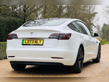 Used Tesla Model 3 2023 for sale - 79012753: Photo