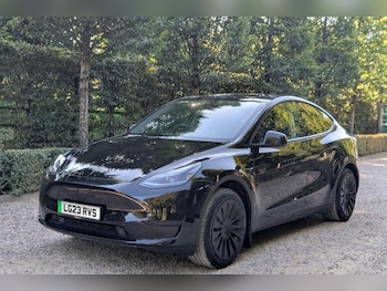 Used Tesla Model Y 2023 for sale - 76563280: Photo