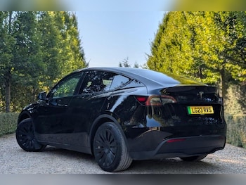 Used Tesla Model Y 2023 for sale - 76563280: Photo