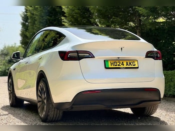 Used Tesla Model Y 2024 for sale - 79609524: Photo