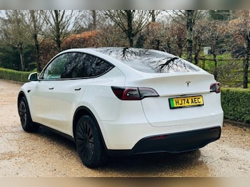 Used Tesla Model Y 2024 for sale - 79303716: Photo