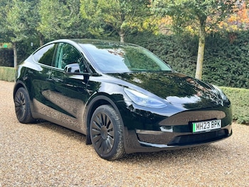 Used Tesla Model Y 2023 for sale - 76645812: Photo