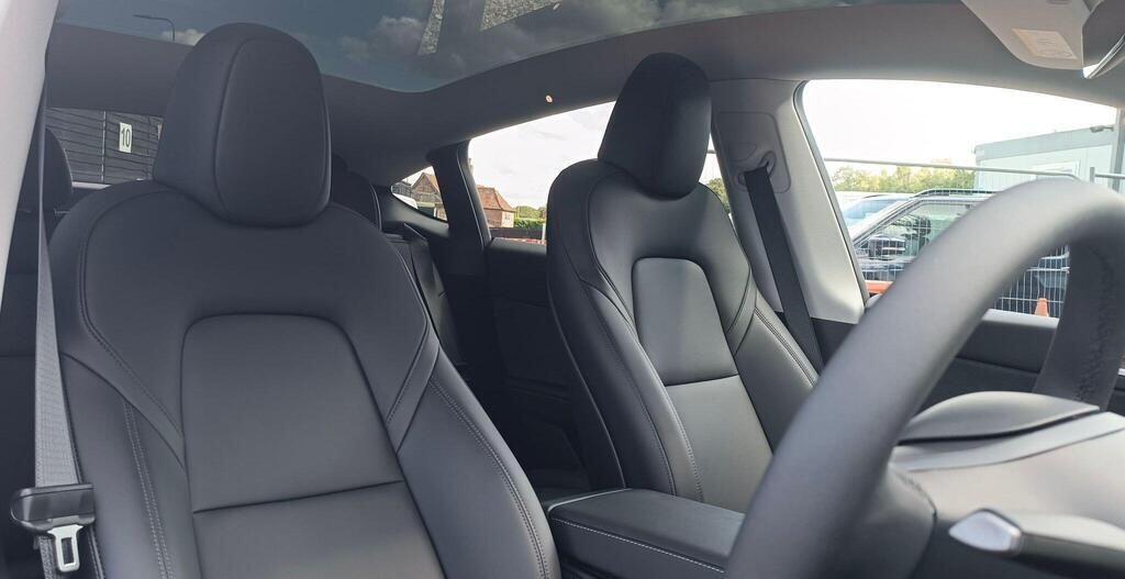 Used Tesla Model Y 2024 for sale - 77723440: Photo 11