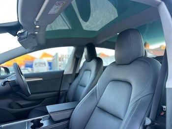 Used Tesla Model 3 2023 for sale - 79316841: Photo