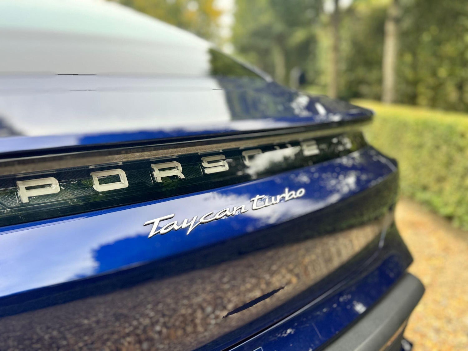 Used Porsche Taycan 2022 for sale - 76952896: Photo 11