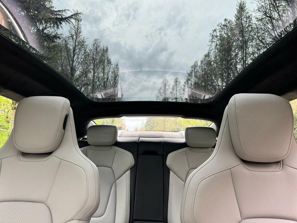 Used Porsche Taycan 2022 for sale - 76952896: Photo 16