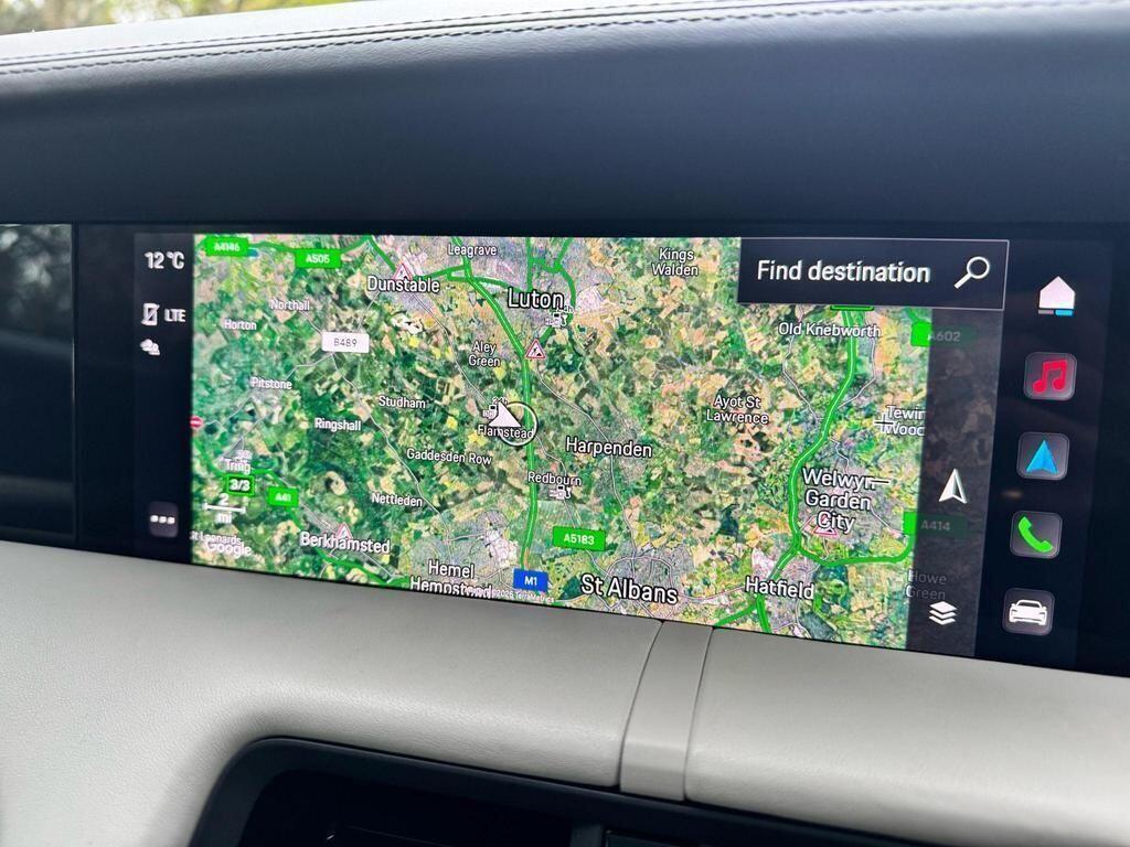 Used Porsche Taycan 2022 for sale - 76952896: Photo 21