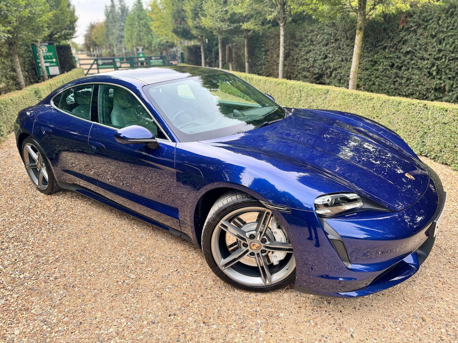 Used Porsche Taycan 2022 for sale - 76952896: Photo 42