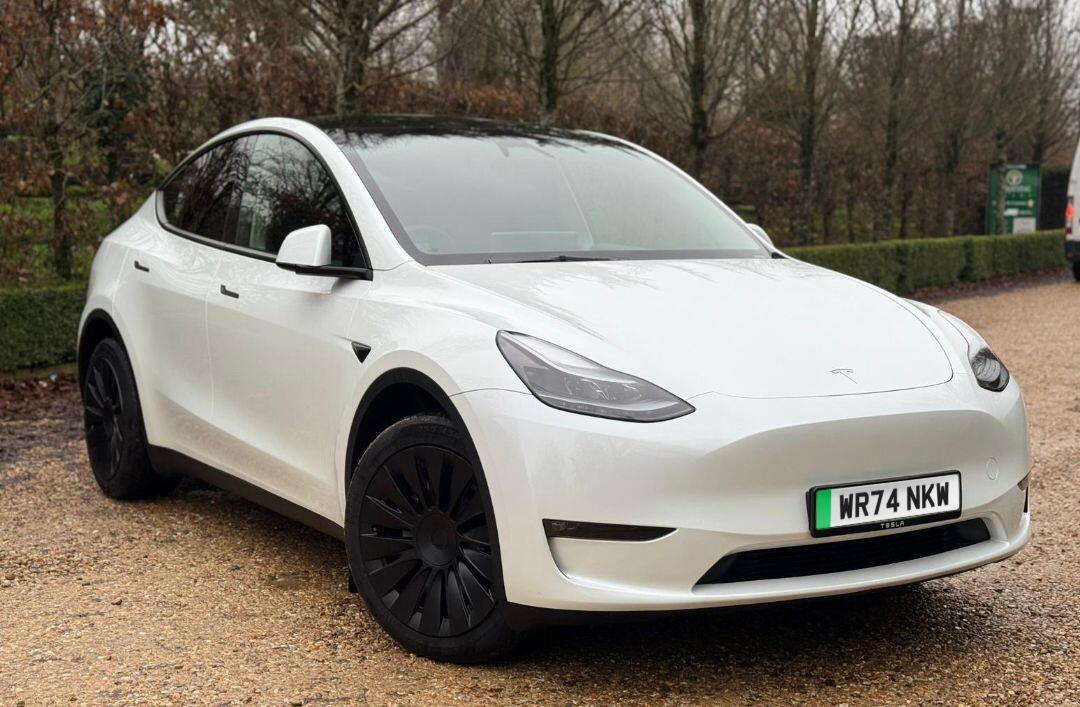 Used Tesla Model Y 2024 for sale - 77396300: Photo 2