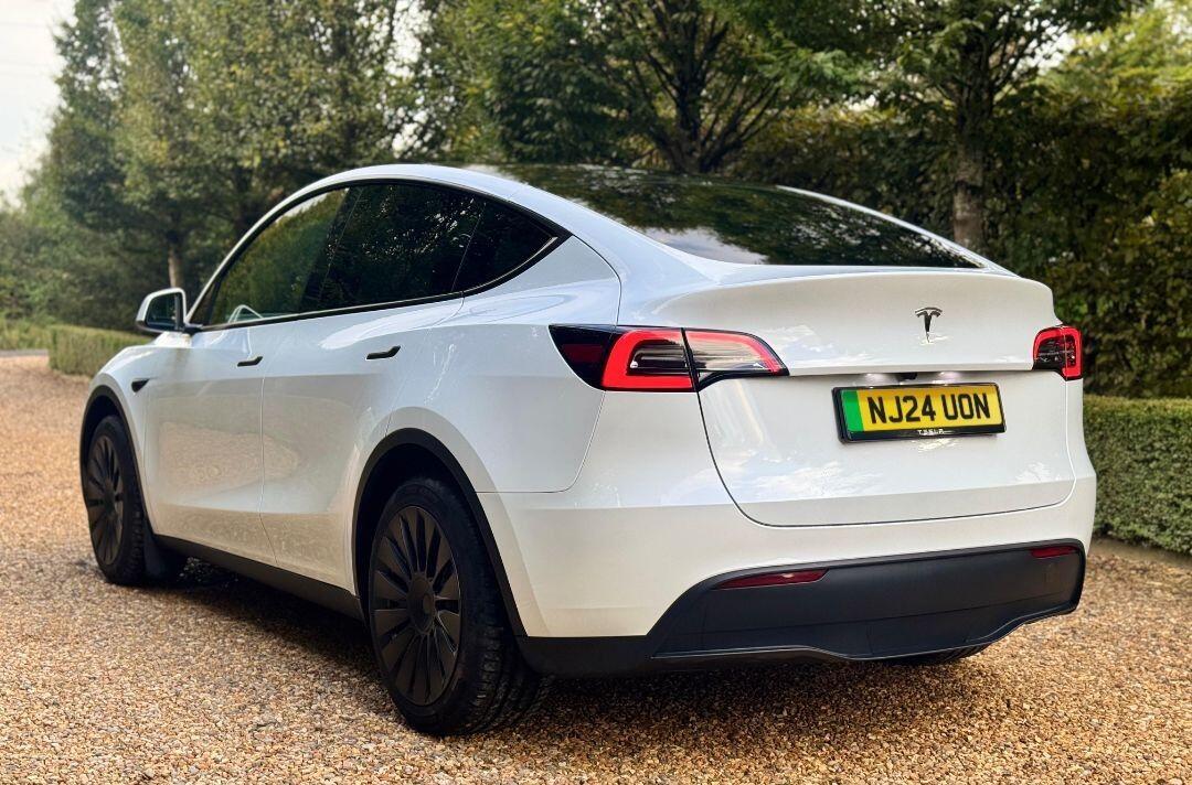 Used Tesla Model Y 2024 for sale - 77939641: Photo 4