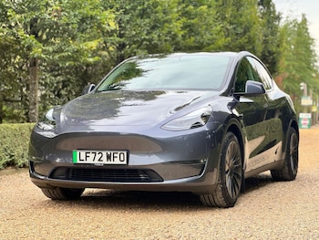 Used Tesla Model Y 2022 for sale - 76138623: Photo 2
