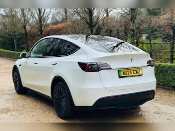 Used Tesla Model Y 2024 for sale - 78388429: Photo