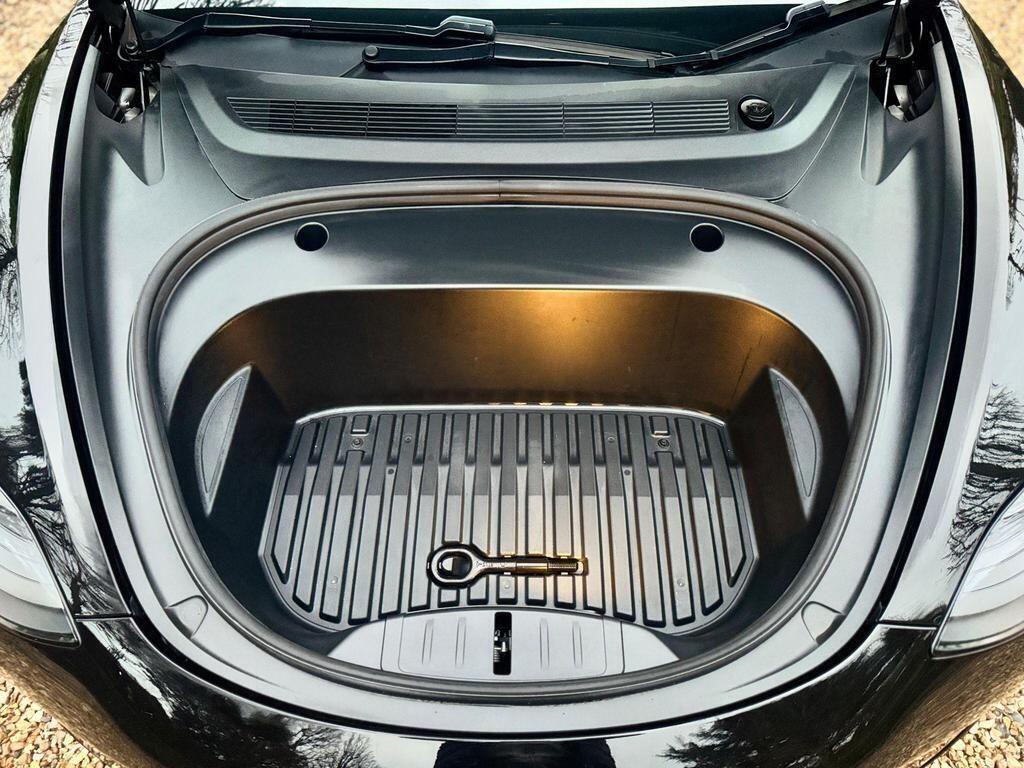 Used Tesla Model 3 2023 for sale - 76562059: Photo 12