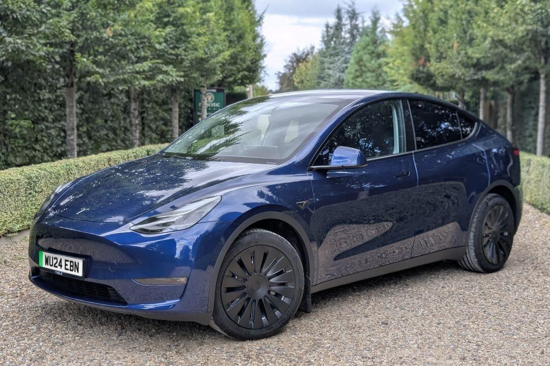 Used Tesla Model Y 2024 for sale - 78048106: Photo 2