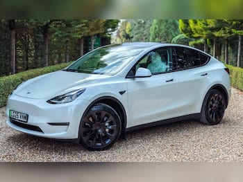Used Tesla Model Y 2025 for sale - 79766517: Photo