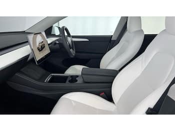 Used Tesla Model Y 2025 for sale - 79766517: Photo