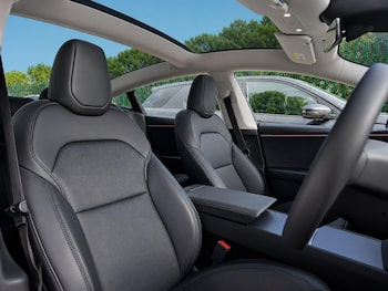 Used Tesla Model 3 2025 for sale - 79248751: Photo