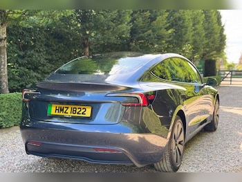 Used Tesla Model 3 2025 for sale - 79248751: Photo