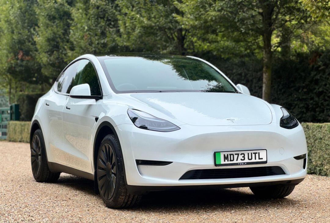 Used Tesla Model Y 2023 for sale - 77130945: Photo 2