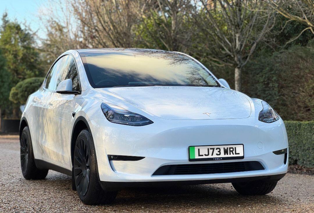 Used Tesla Model Y 2024 for sale - 77940363: Photo 2
