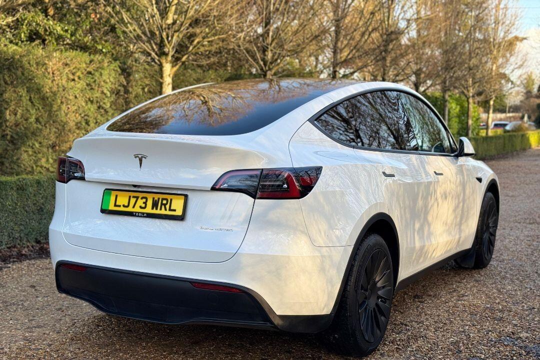 Used Tesla Model Y 2024 for sale - 77940363: Photo 3