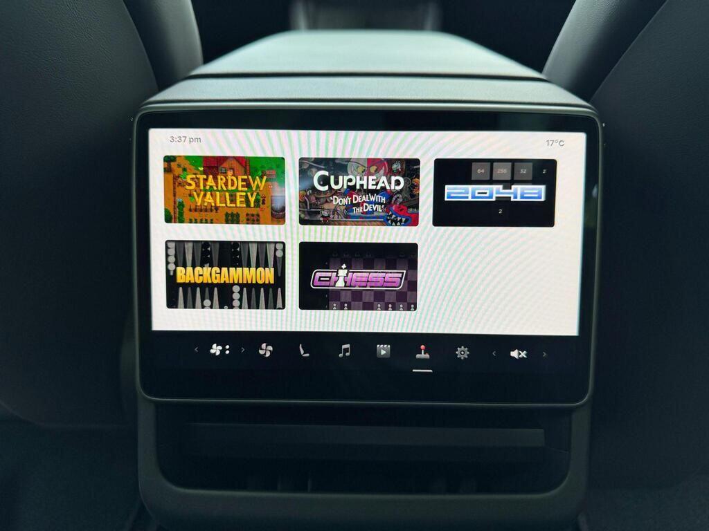 Used Tesla Model 3 2024 for sale - 76440699: Photo 25