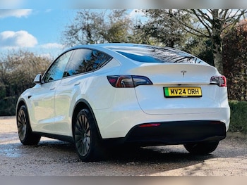 Used Tesla Model Y 2024 for sale - 78823389: Photo