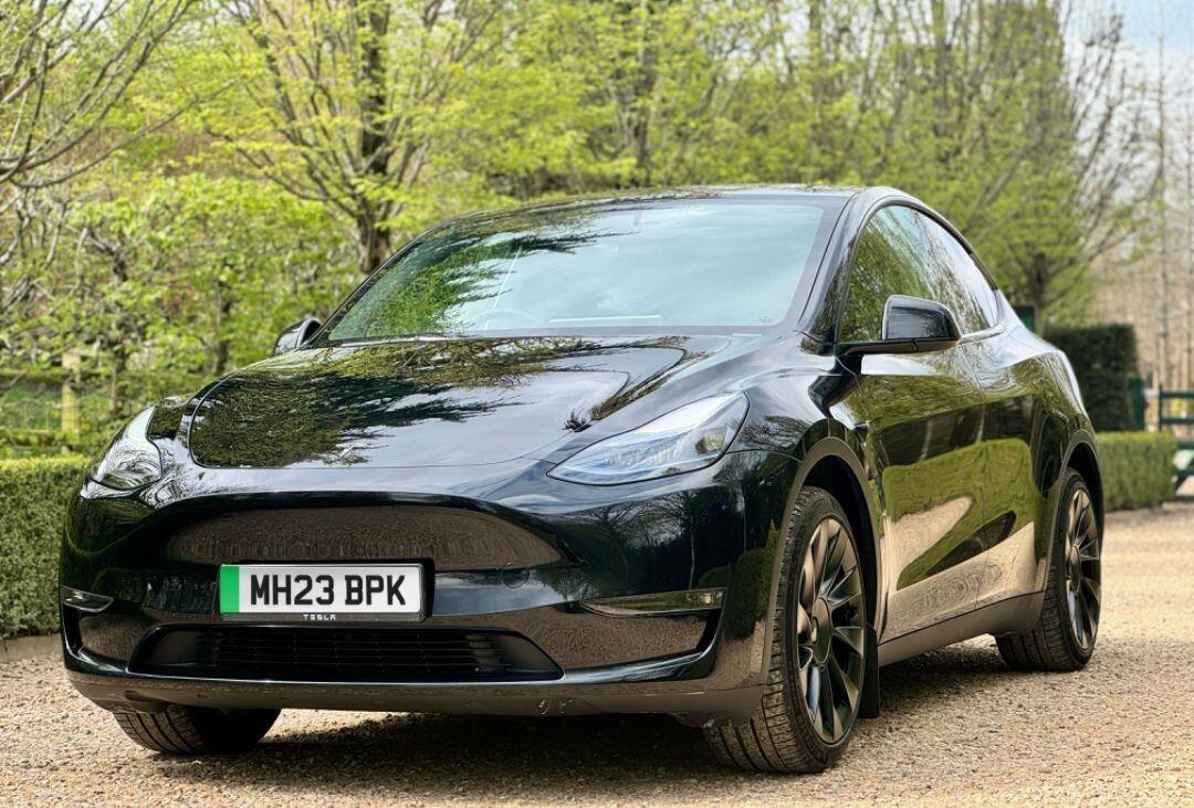 Used Tesla Model Y 2023 for sale - 76898637: Photo 2